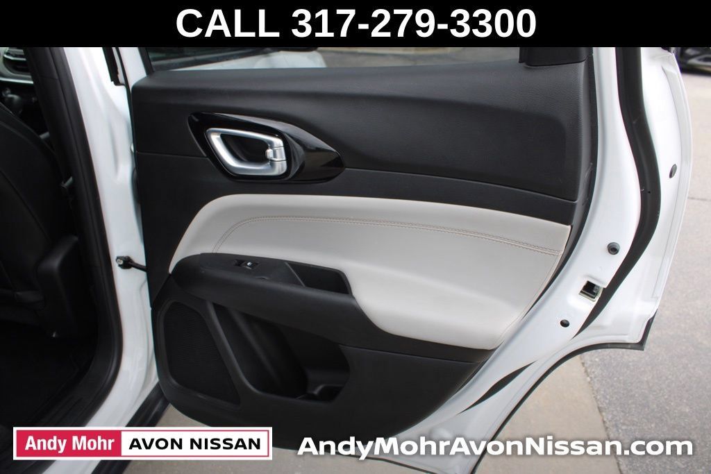 Used 2024 Jeep Compass Limited AWD/4WD image 23
