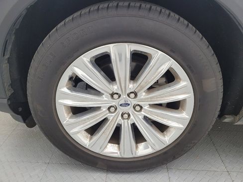 Used 2020 Ford Explorer Limited RWD image 31