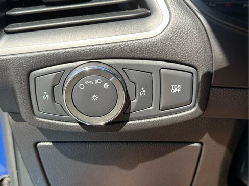Used 2022 Ford Edge SEL AWD/4WD image 19