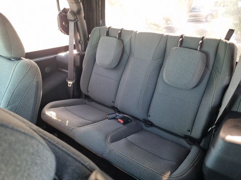 Used 2024 Jeep Wrangler Sport AWD/4WD image 13