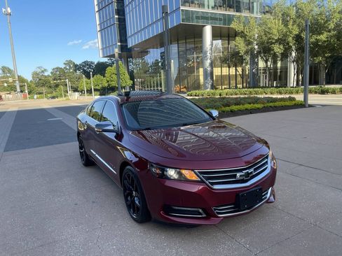 Used 2018 Chevrolet Impala Premier w/ Premier Convenience Package FWD image 12