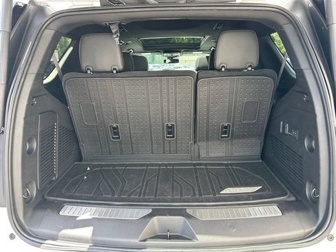 Used 2024 Chevrolet Tahoe RST w/ Luxury Package RWD image 19