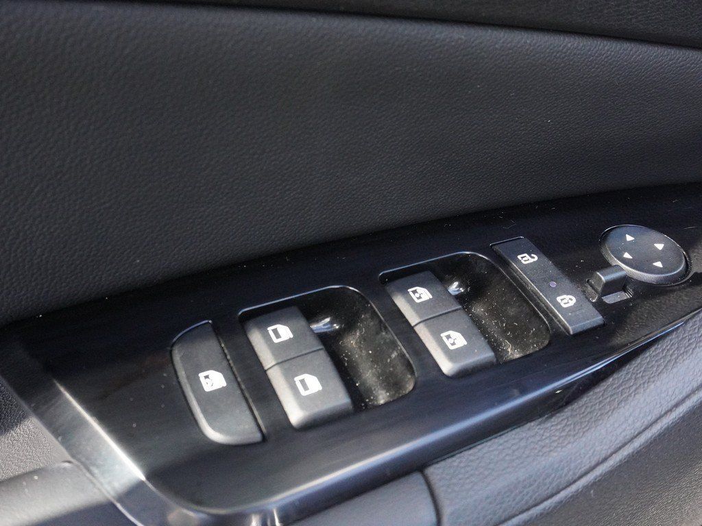 Used 2024 Kia Sportage SX FWD image 38