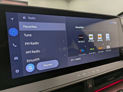Used 2024 Toyota Prius Prime Premium image 12