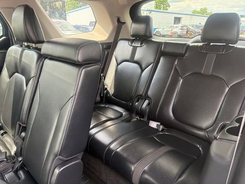Certified 2025 Honda Pilot EX-L image 16