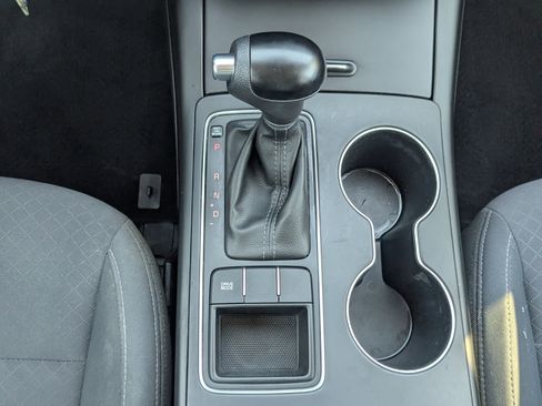 Used 2018 Kia Sorento LX image 19