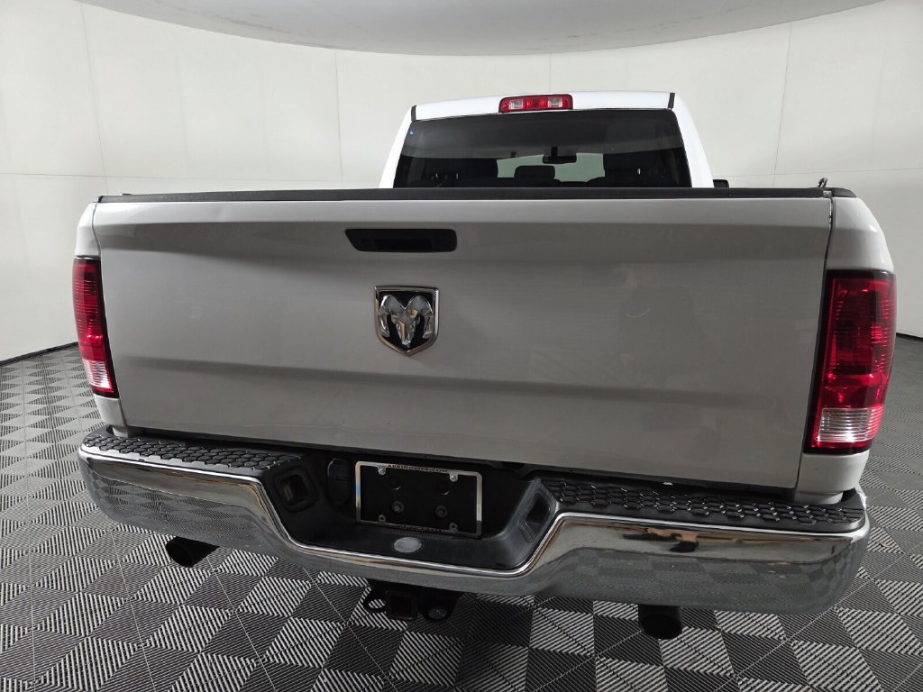 Used 2019 RAM 1500 Tradesman w/ Chrome Plus Package RWD image 6