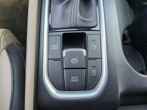Used 2020 Hyundai Santa Fe SEL w/ Convenience + Premium Package FWD image 27