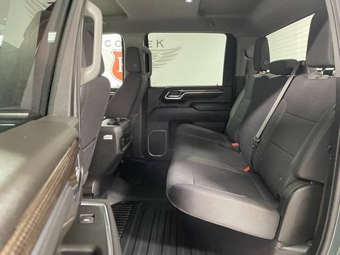 Used 2025 Chevrolet Silverado 2500 LT AWD/4WD image 20