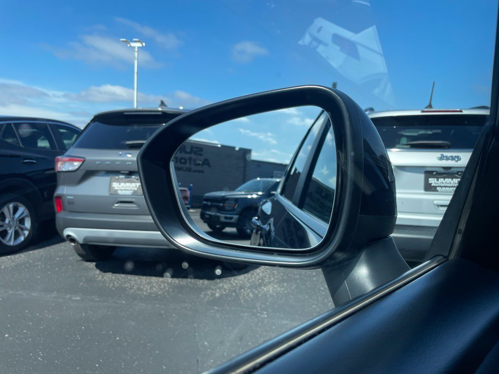 Used 2024 Nissan Rogue SV FWD image 38