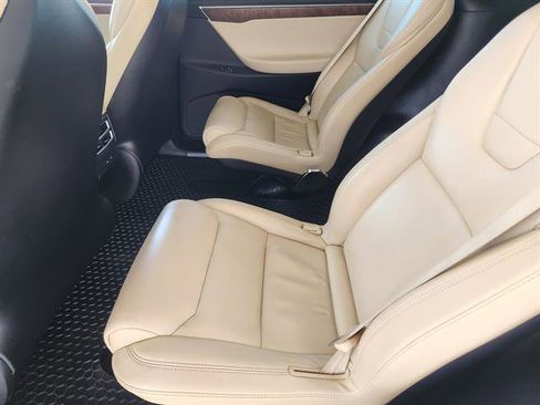 Used 2017 Tesla Model X 90D image 21