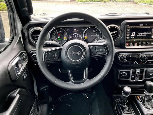 Used 2023 Jeep Wrangler Unlimited w/ 8.4" Radio Group AWD/4WD image 20