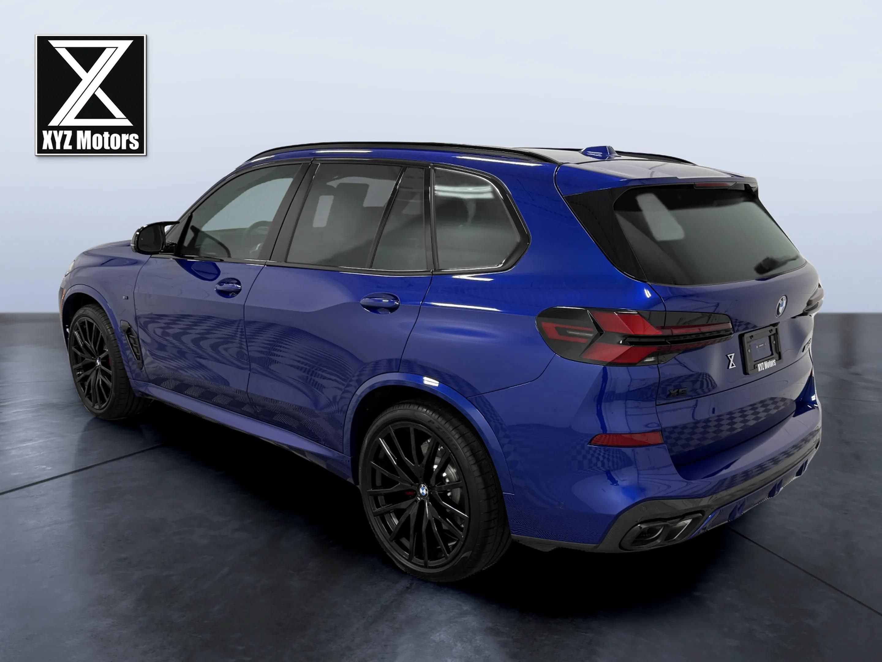Used 2026 BMW X5 M60i AWD/4WD image 4