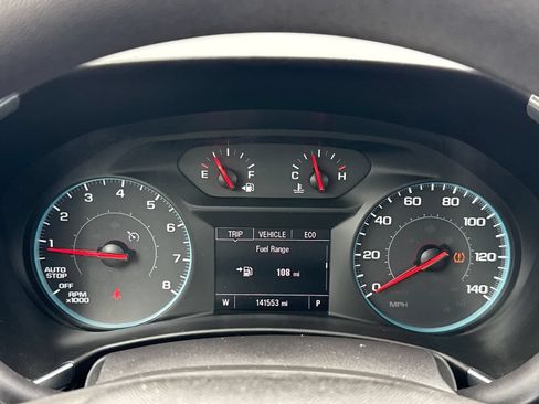 Used 2018 Chevrolet Equinox LS AWD/4WD image 17