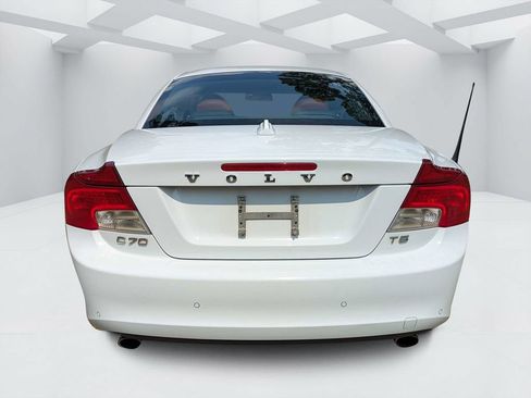 Used 2013 Volvo C70 T5 FWD image 4