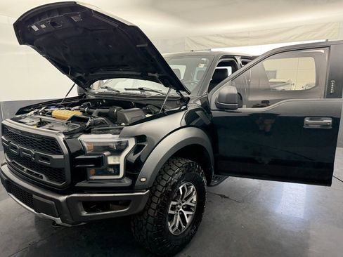 Used 2018 Ford F150 Raptor w/ Equipment Group 801A Mid image 16