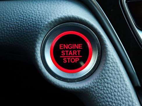 Used 2018 Honda Accord Touring image 15