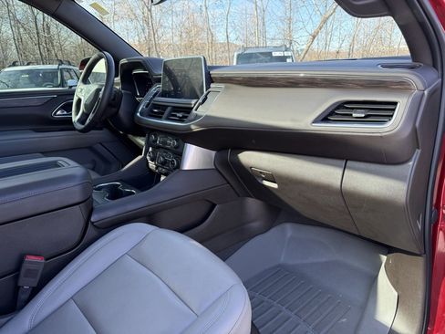 Used 2023 Chevrolet Suburban Z71 w/ Z71 Off-Road Package image 49