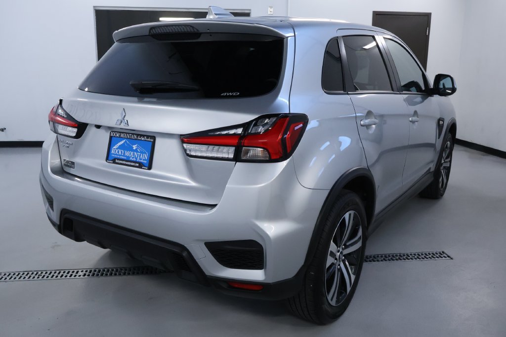 Used 2025 Mitsubishi Outlander Sport AWD image 7