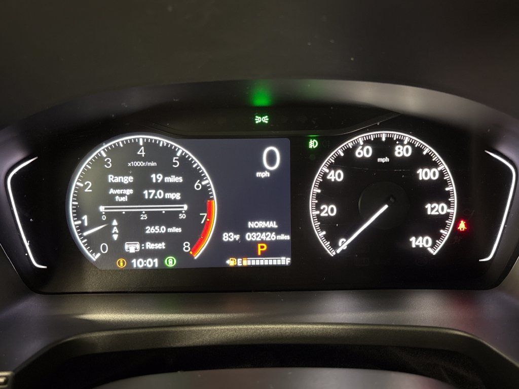 Used 2025 Honda Pilot TrailSport image 20