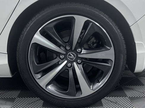 Used 2025 Acura TLX w/ Technology Package image 11