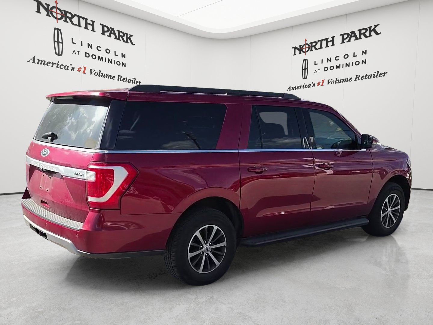 Used 2019 Ford Expedition Max XLT w/ Equipment Group 201A RWD image 5