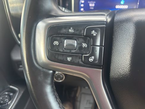 Used 2025 Chevrolet Silverado 1500 LT image 17