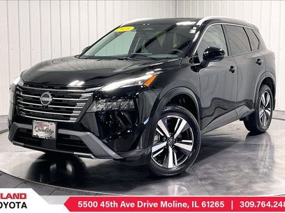 Used 2025 Nissan Rogue SL w/ Tech Package