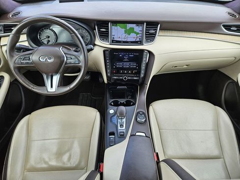 Used 2019 INFINITI QX50 Essential w/ Sensory Package FWD image 32
