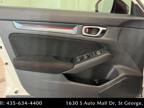 Used 2025 Honda Civic Type R image 14