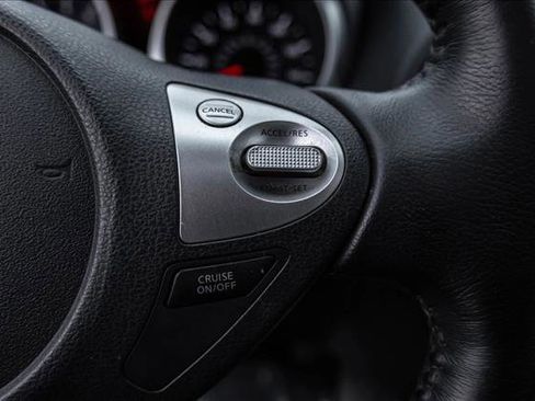 Used 2016 Nissan Juke SV image 15
