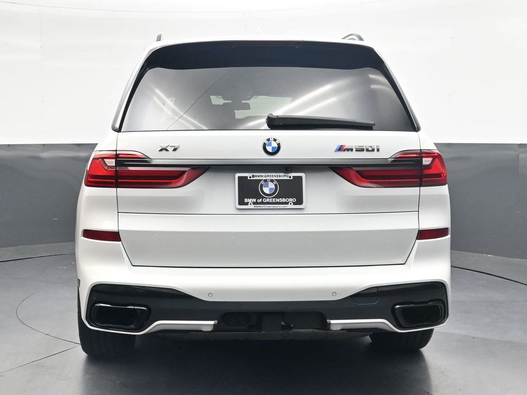 Used 2022 BMW X7 M50i AWD/4WD image 5