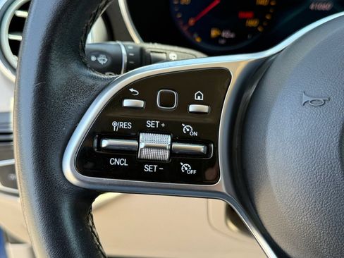 Used 2022 Mercedes-Benz GLC 300 image 31