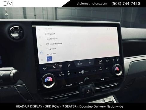Used 2026 Lexus GX 550 w/ Accessory Package (2T) AWD/4WD image 38