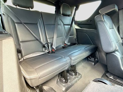 Used 2023 Chevrolet Tahoe Premier RWD image 22