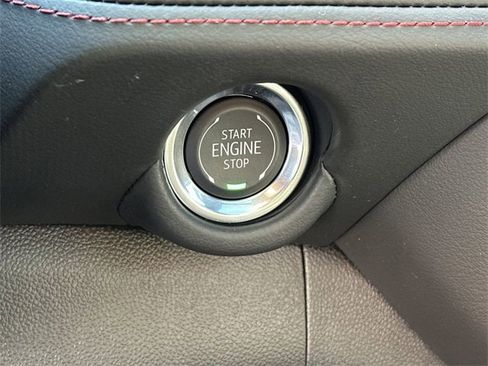 Used 2025 Chevrolet Tahoe RST w/ Advanced Technology Package image 17