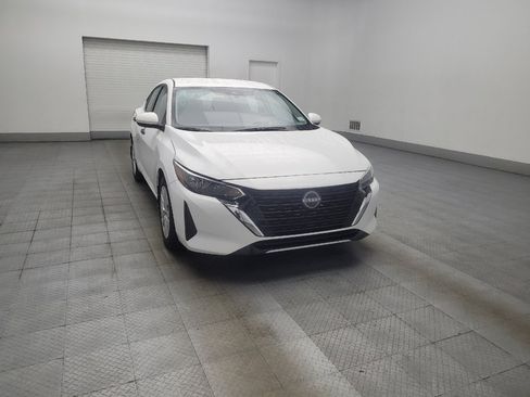 Used 2025 Nissan Sentra S FWD image 13