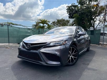 Used 2021 Toyota Camry SE w/ Convenience Package