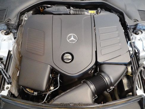 Used 2023 Mercedes-Benz C 300 4MATIC Sedan image 27