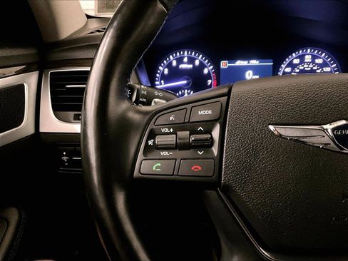 Used 2018 Genesis G80 3.8 AWD/4WD image 17