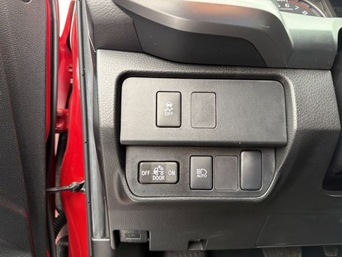 Used 2023 Toyota Tacoma SR5 image 15