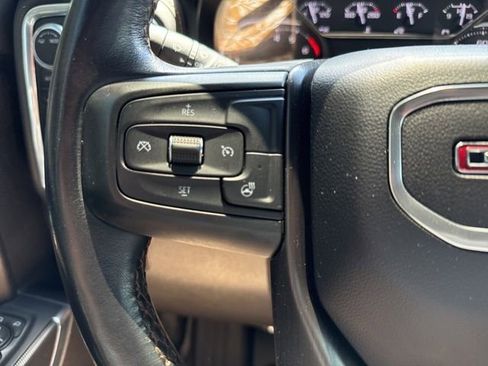 Used 2021 GMC Sierra 1500 AT4 w/ AT4 Value Package AWD/4WD image 14