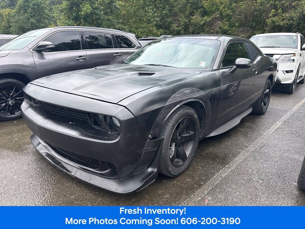 Used 2014 Dodge Challenger SXT w/ Sound Group RWD image 10