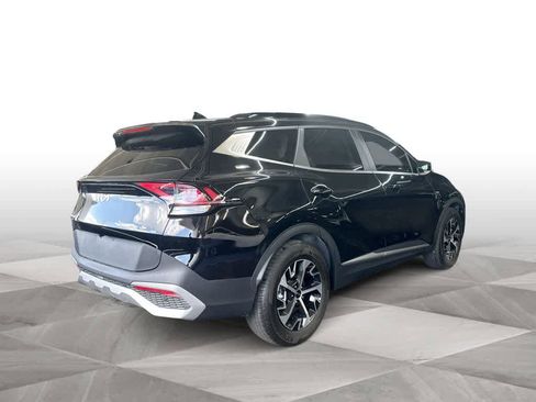 Certified 2025 Kia Sportage EX w/ Premium Package FWD image 8