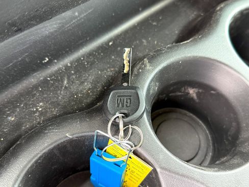 New 2025 Chevrolet Express 3500 w/ Power Convenience Package image 39