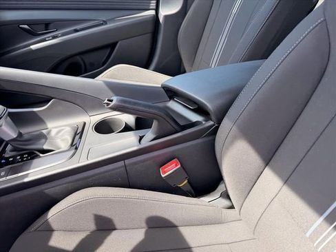 New 2026 Hyundai Elantra Sport FWD image 17
