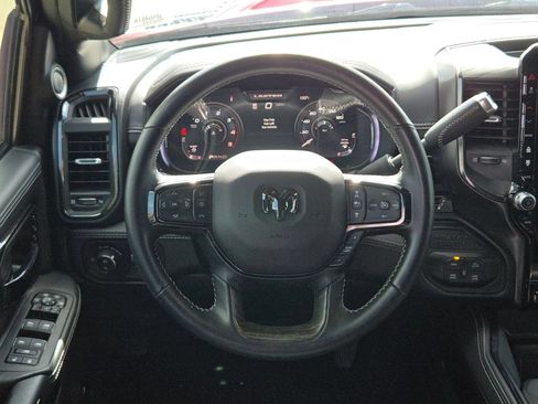 Used 2026 RAM 2500 Limited AWD/4WD image 19