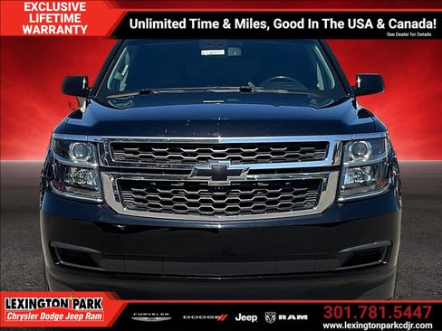 Used 2018 Chevrolet Tahoe LT w/ LT Midnight Edition RWD image 2