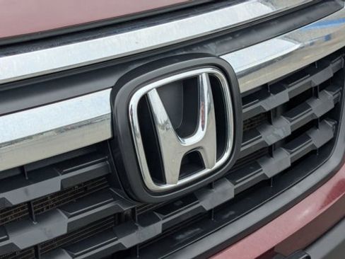 Used 2017 Honda Ridgeline RTL-T image 29