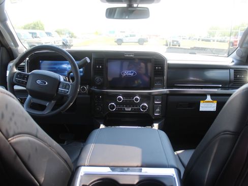 New 2026 Ford F350 Lariat w/ Lariat Ultimate Package AWD/4WD image 17